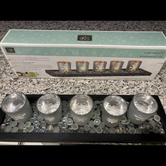 5 Piece Festive Votive Set - Picture 4 of 4